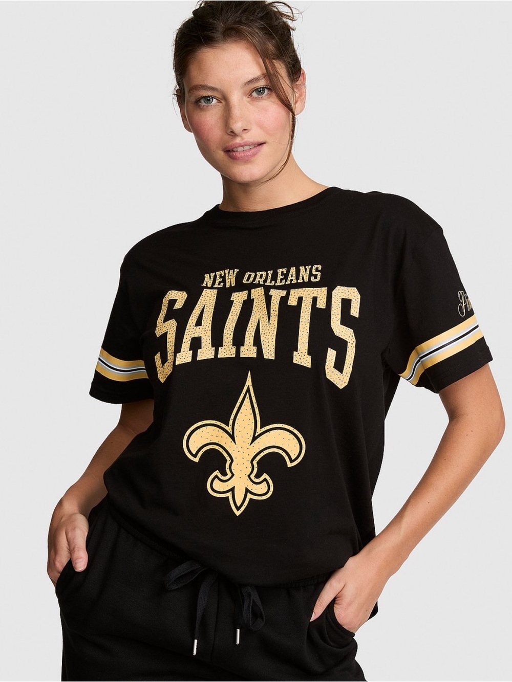 NWT VS New Orleans Saints Stylish & Comfy Bling Campus Cotton Tee! 🏈🎉